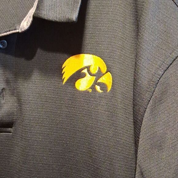 Hawkeyes, Under Armour, Size 3XL, Short Sleeve Shirt. - Picture 2 of 5